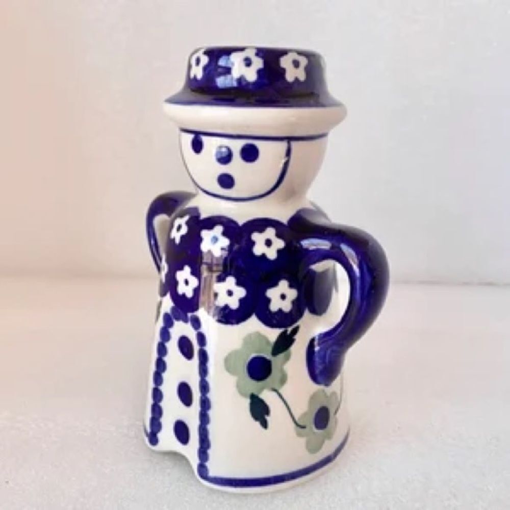Handcrafted Blue and White Ceramic Figurine Boleslawiec S & P Shaker set